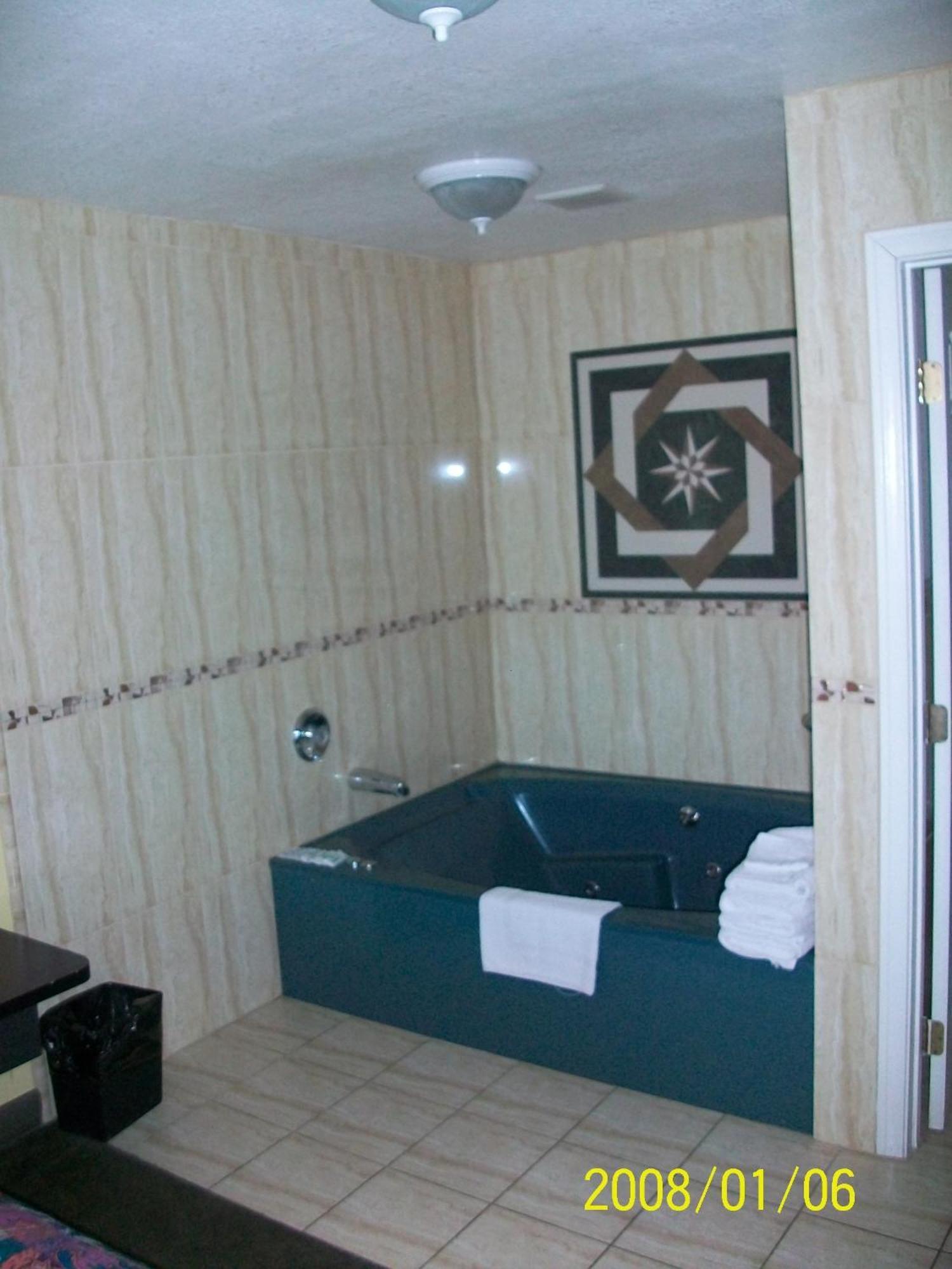 Rodeway Inn Commerce - Los Angeles Δωμάτιο φωτογραφία