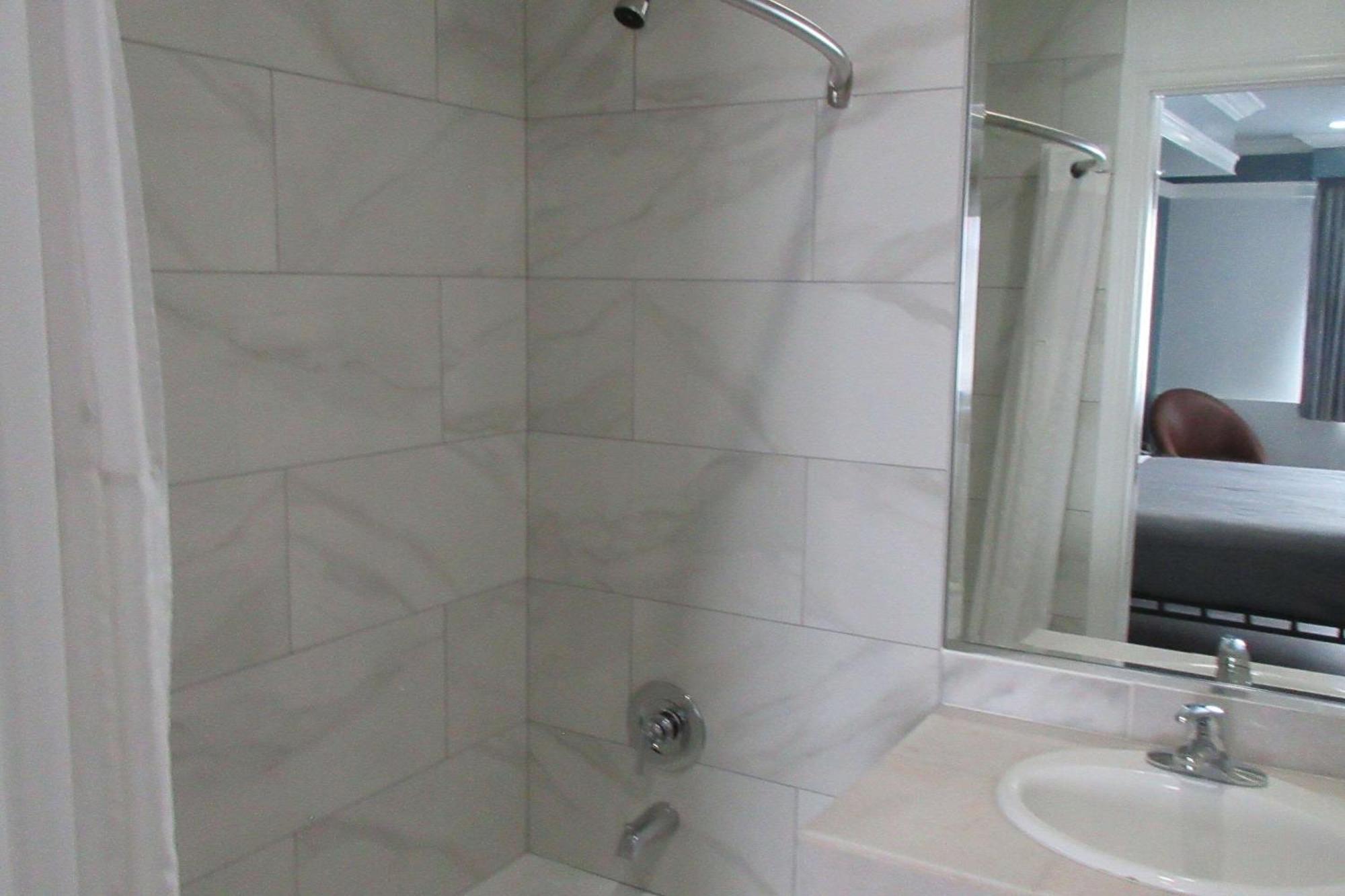 Rodeway Inn Commerce - Los Angeles Εξωτερικό φωτογραφία