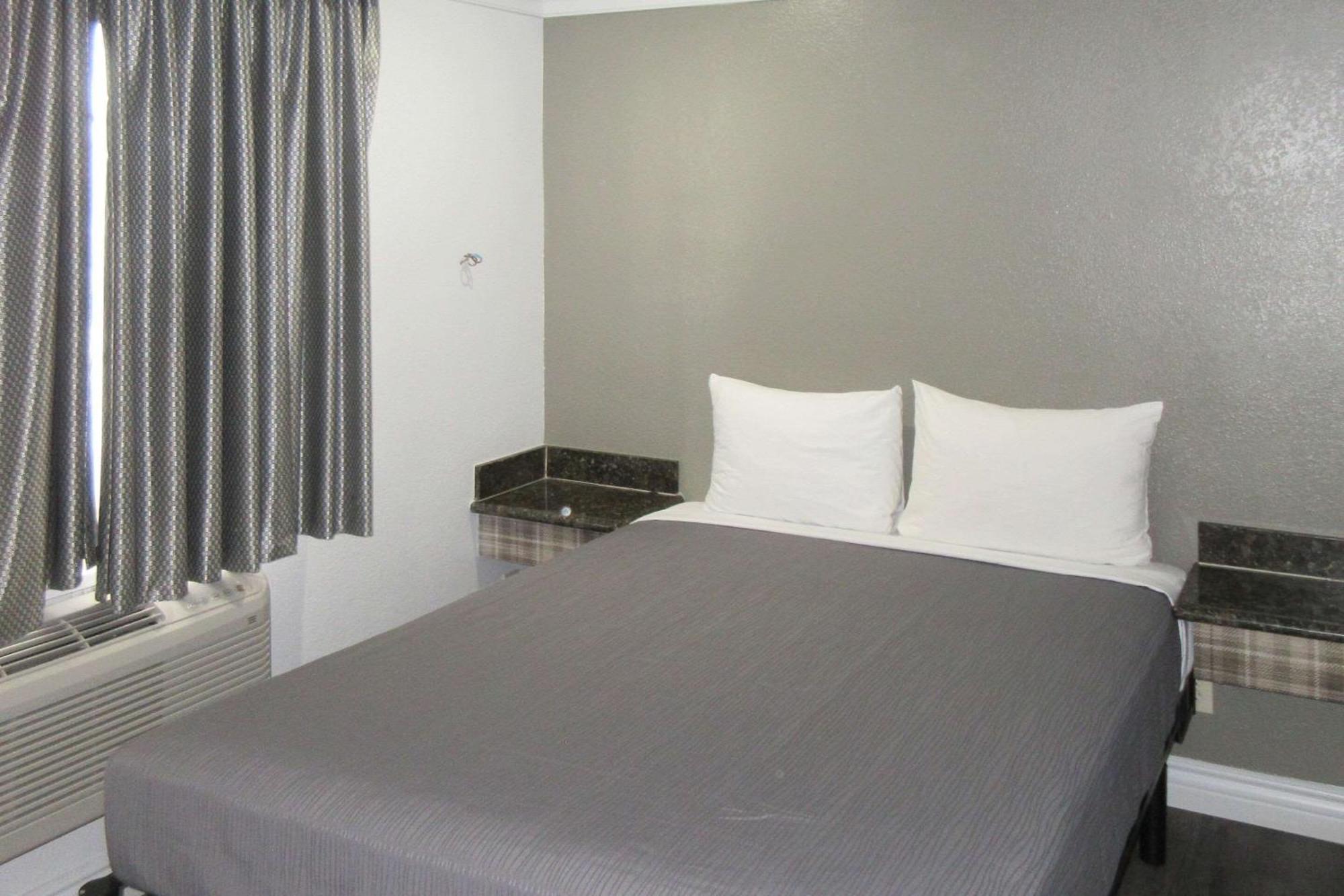 Rodeway Inn Commerce - Los Angeles Εξωτερικό φωτογραφία