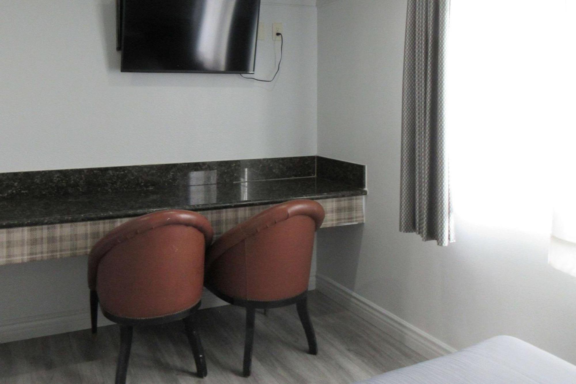 Rodeway Inn Commerce - Los Angeles Εξωτερικό φωτογραφία